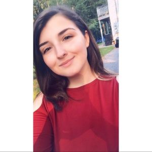 Meet your Posher, Ariel